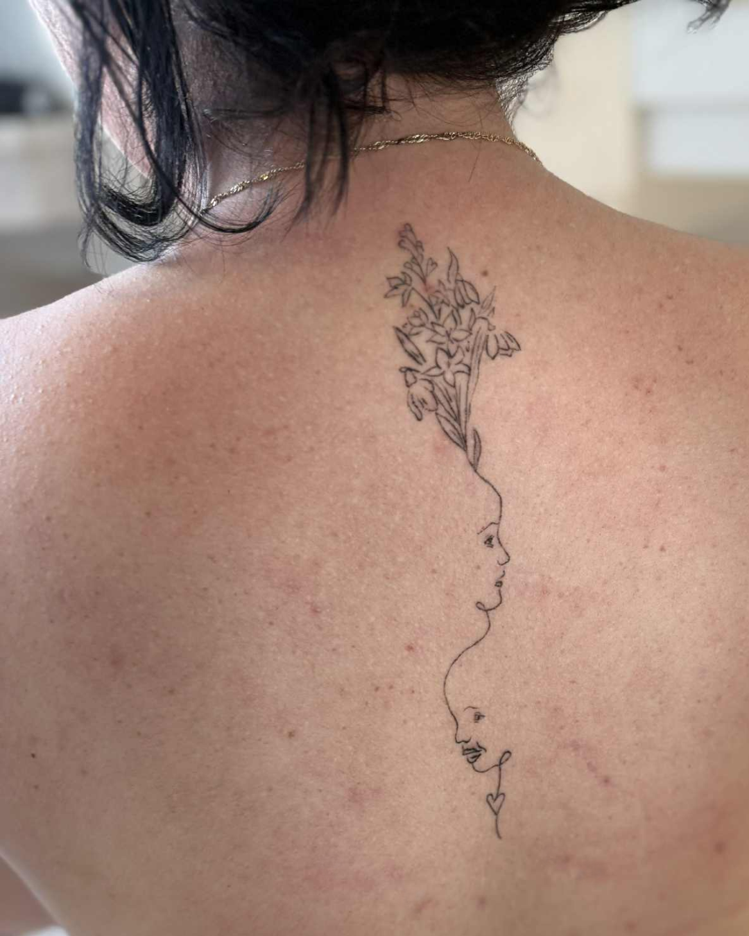 Minimalist Mom Baby Tattoo Drawing - Line Drawing - Personalized Birth Flowers